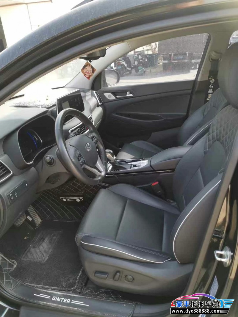 20年现代途胜轿车抵押车出售