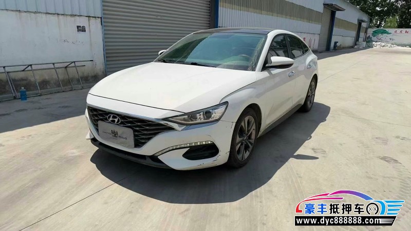 20年现代菲斯塔轿车抵押车出售