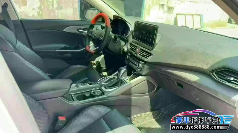 20年现代菲斯塔轿车抵押车出售