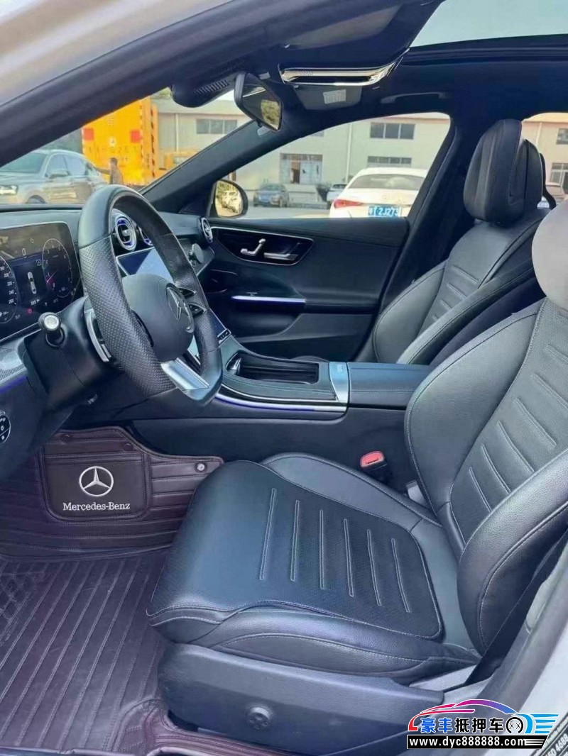 22年奔驰C轿车抵押车出售