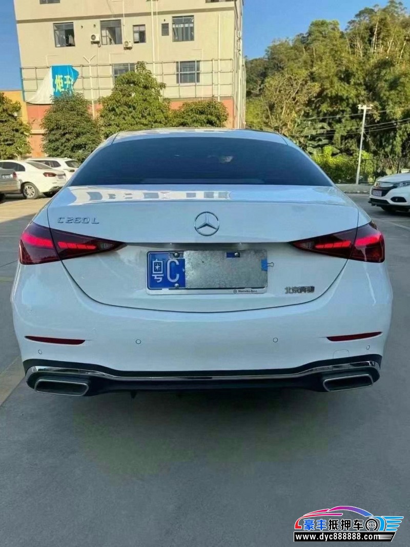 22年奔驰C轿车抵押车出售