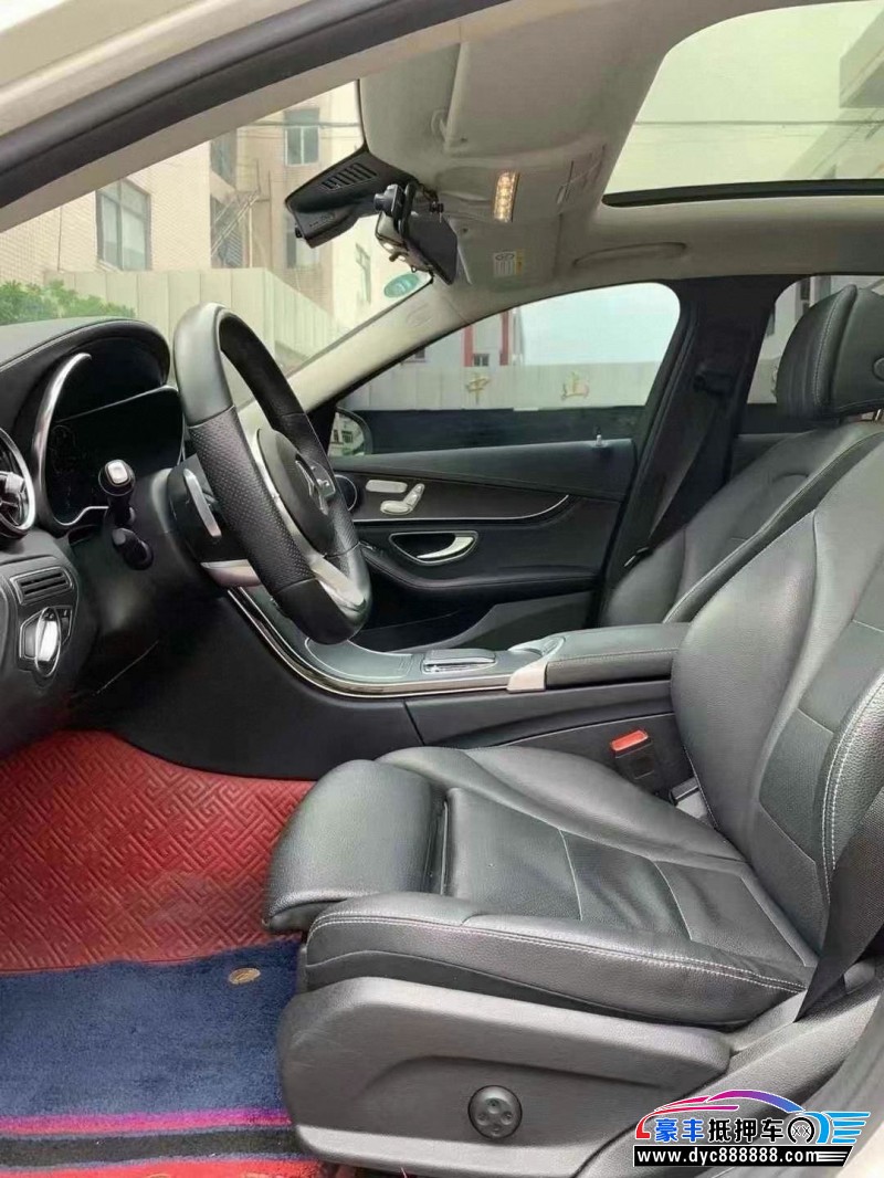 20年奔驰C轿车抵押车出售