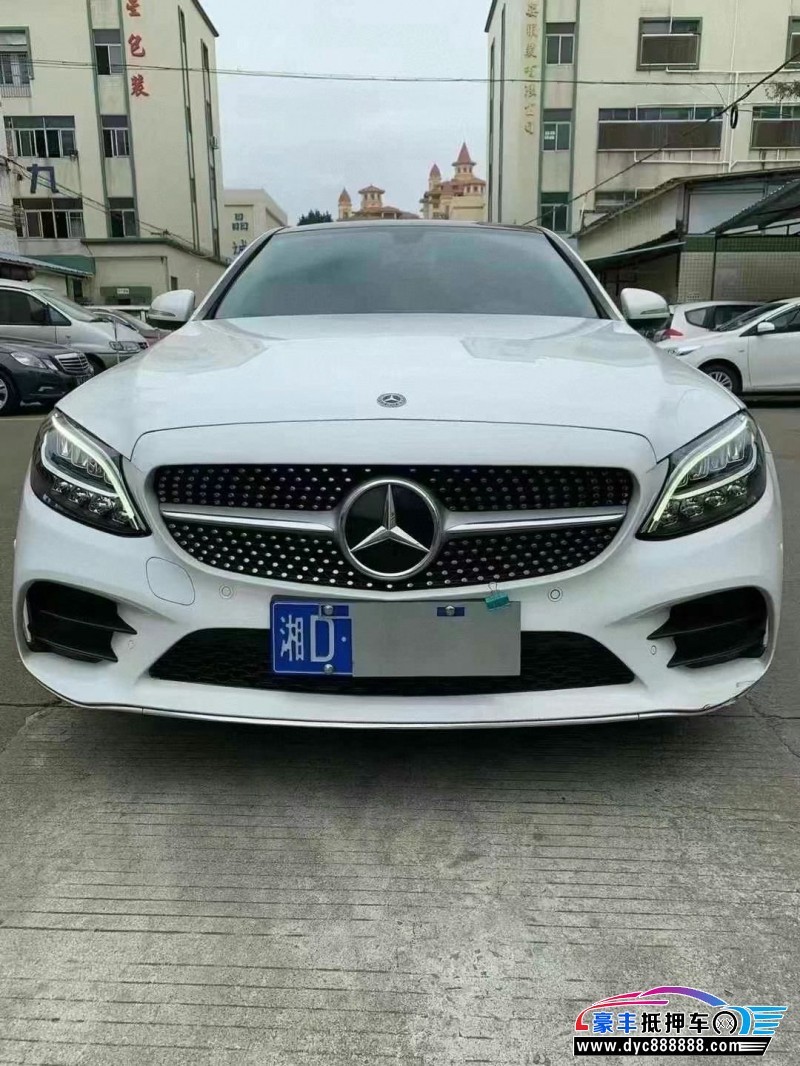 20年奔驰C轿车抵押车出售