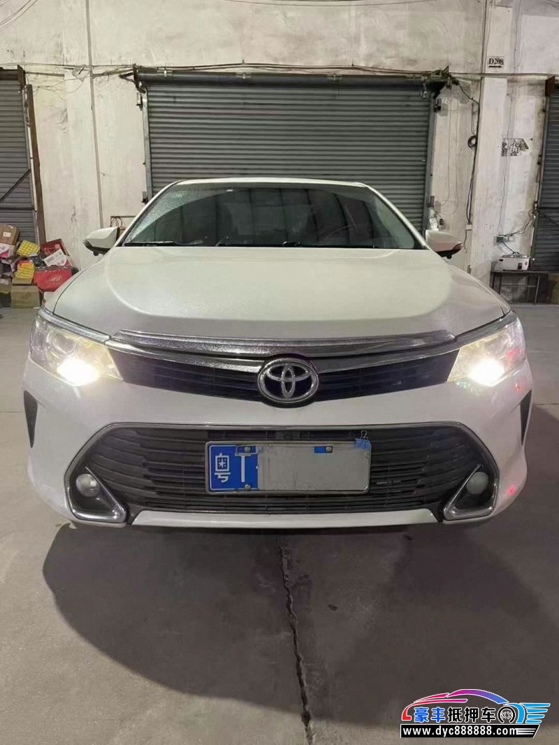 16年丰田凯美瑞轿车抵押车出售