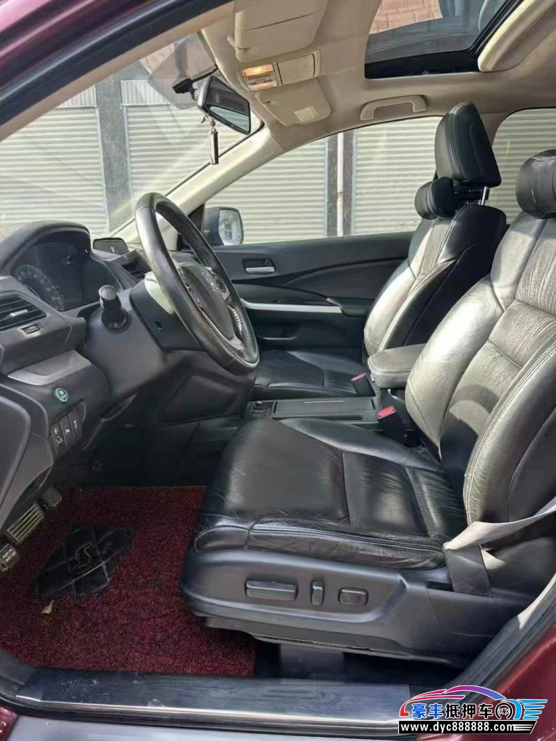 13年本田CR-V轿车抵押车出售