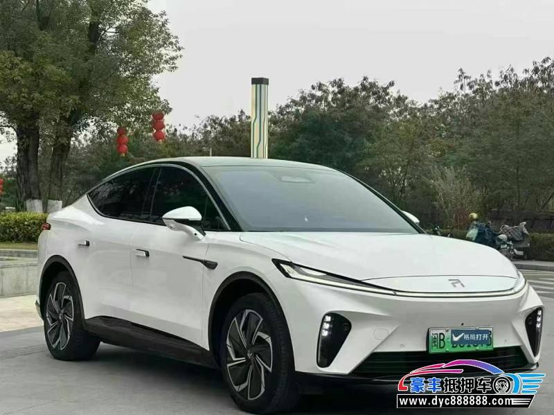 23年非凡R7轿车抵押车出售