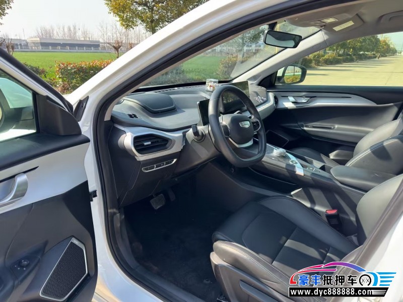 24年吉利几何轿车抵押车出售