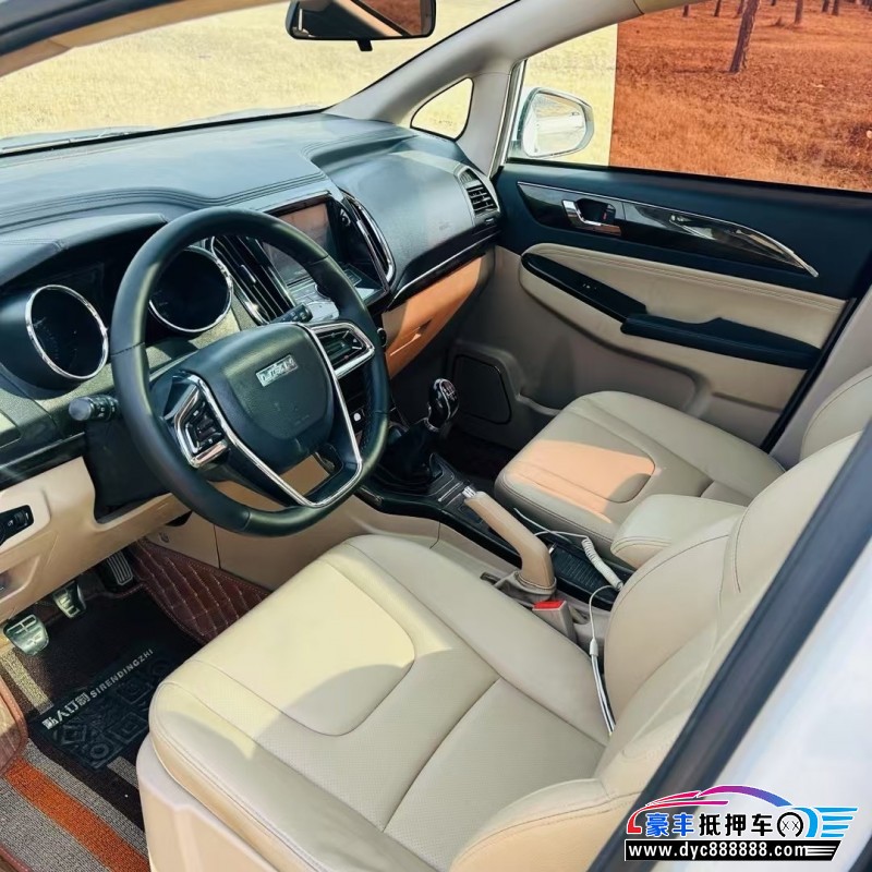 17年力帆汽车轩朗轿车抵押车出售