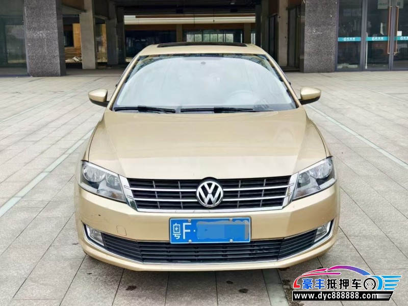 13年大众朗逸轿车抵押车出售