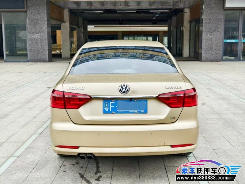 13年大众朗逸轿车抵押车出售