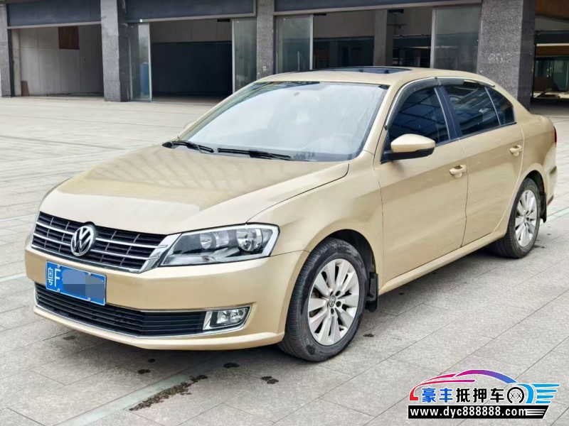 13年大众朗逸轿车抵押车出售