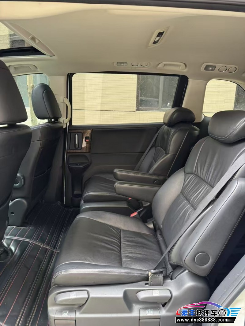 16年本田奥德赛轿车抵押车出售