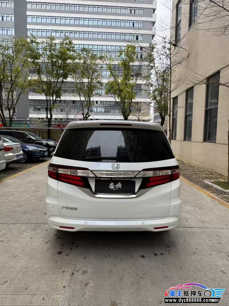 16年本田奥德赛轿车抵押车出售