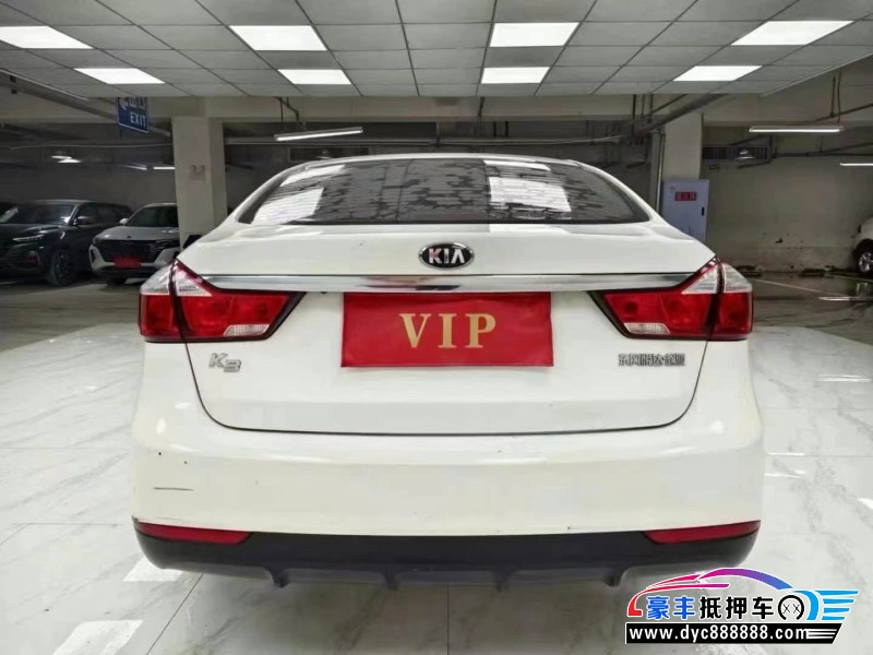 18年起亚K3轿车抵押车出售