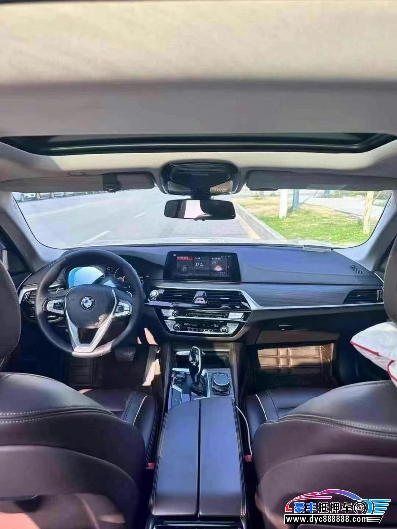 19年宝马5系轿车抵押车出售