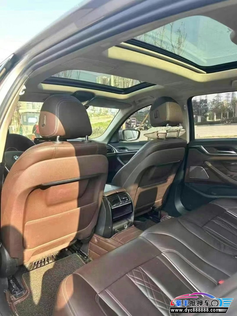 19年宝马5系轿车抵押车出售