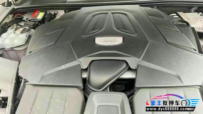 19年保时捷卡宴轿车抵押车出售