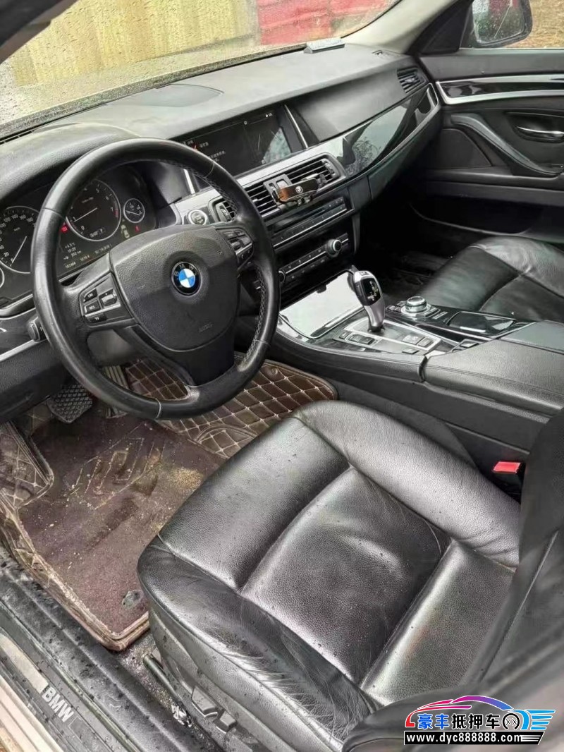 13年宝马5系轿车抵押车出售