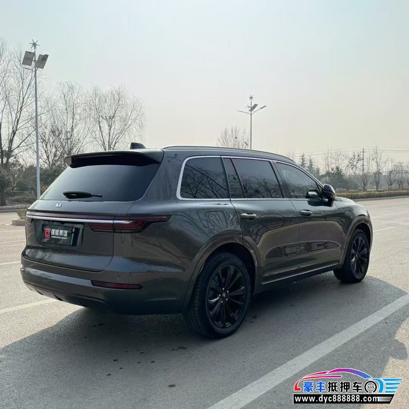 22年理想ONE轿车抵押车出售