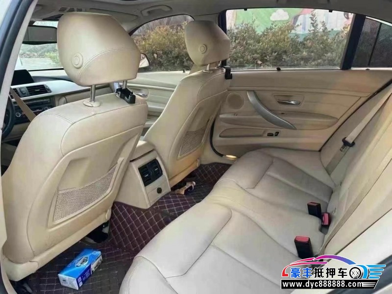 17年宝马3系轿车抵押车出售