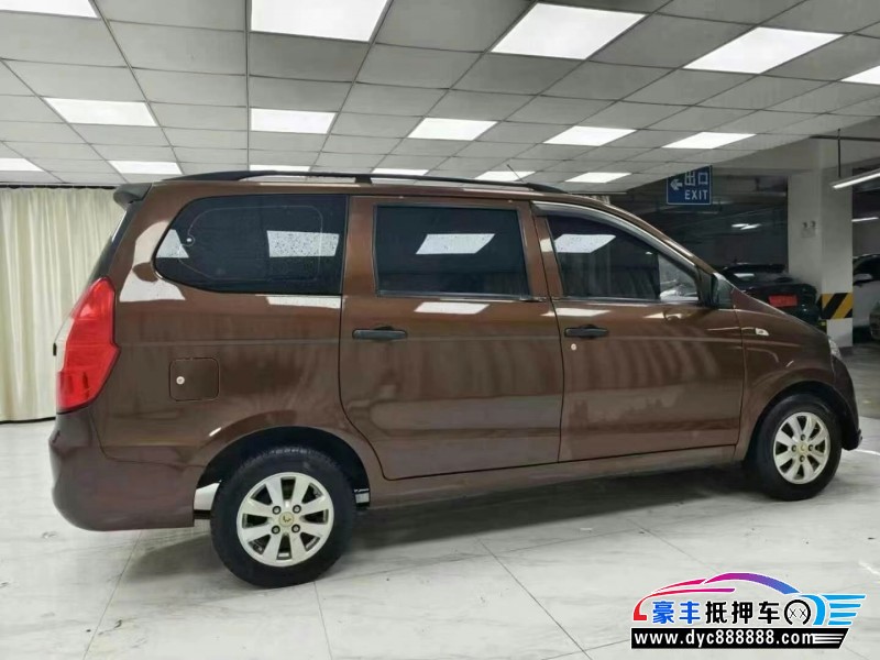 19年五菱五菱宏光S轿车抵押车出售