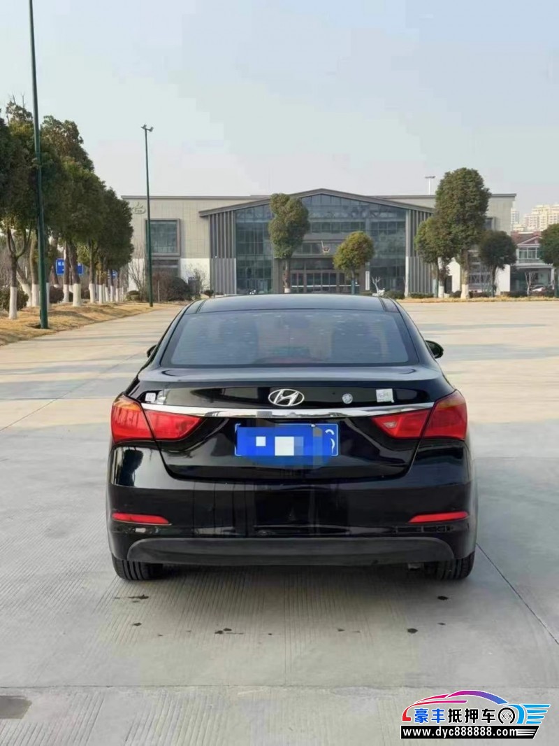 15年现代名图轿车抵押车出售