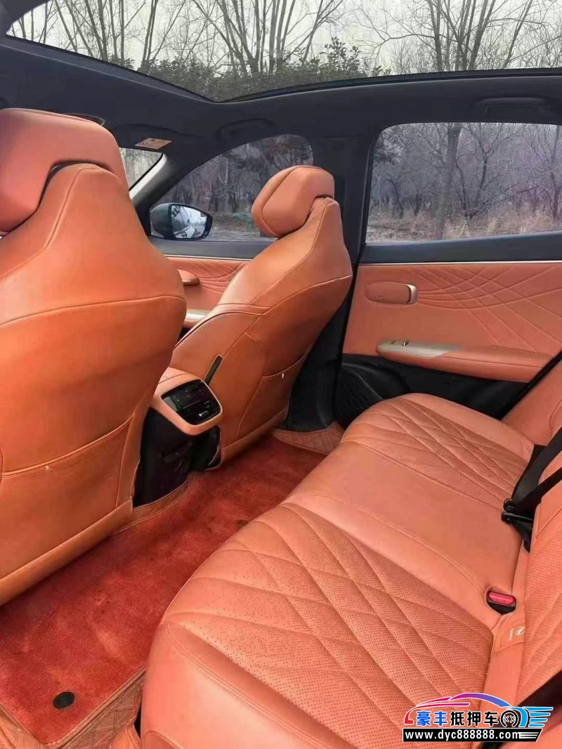 23年长安深蓝S7轿车抵押车出售