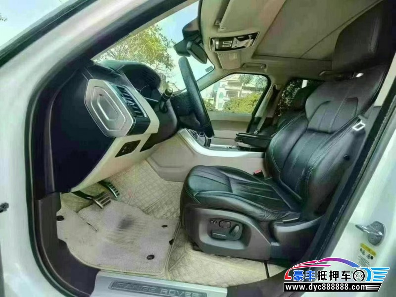14年路虎揽胜运动版轿车抵押车出售