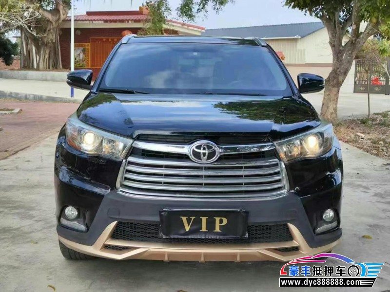 15年丰田汉兰达轿车抵押车出售