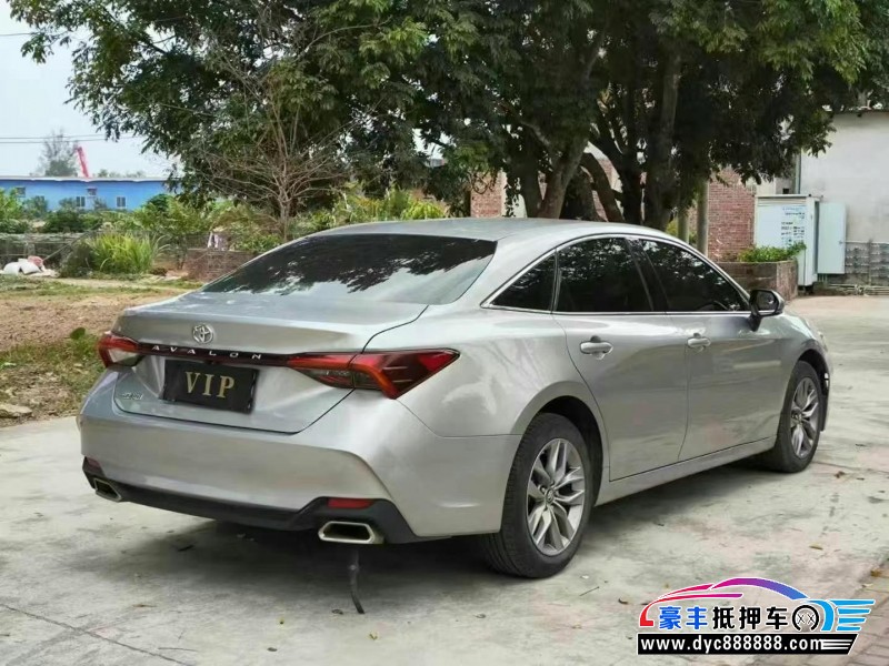 22年丰田亚洲龙轿车抵押车出售