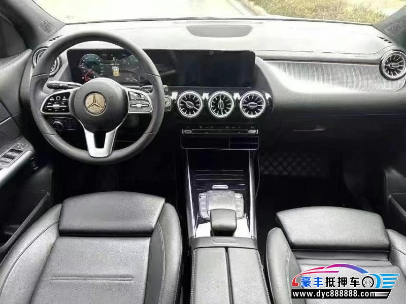 20年奔驰CLA轿车抵押车出售