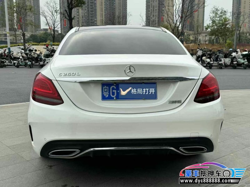 21年奔驰C轿车抵押车出售