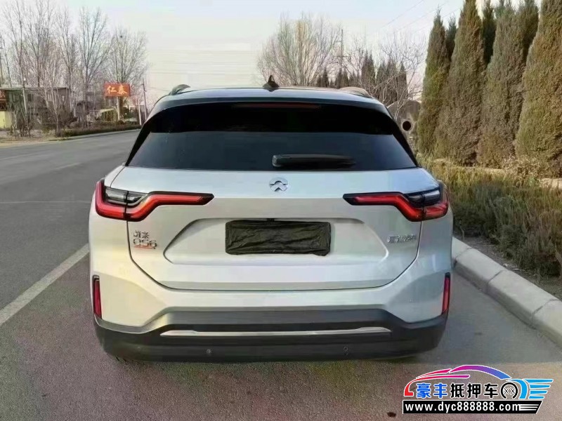 22年蔚来ES6轿车抵押车出售