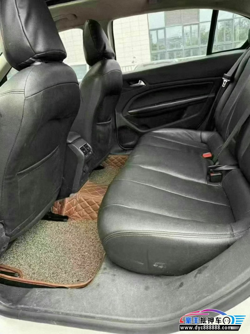 16年标致408轿车抵押车出售