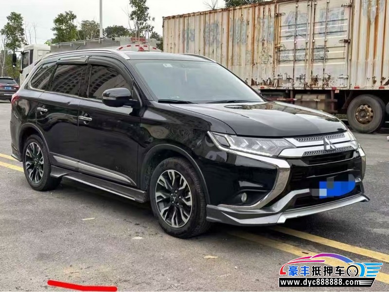 21年三菱欧蓝德轿车抵押车出售