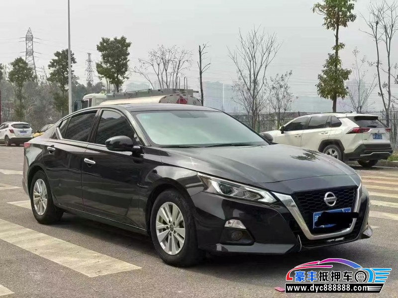 20年日产天籁轿车抵押车出售