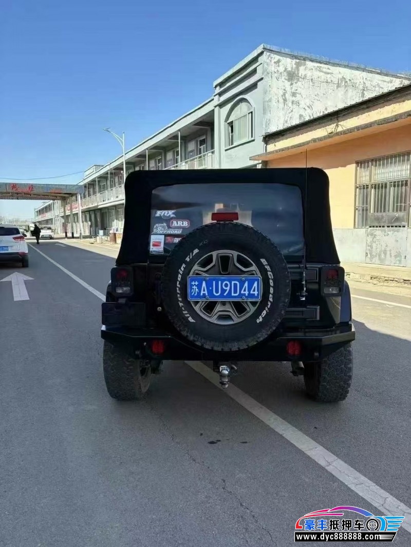 14年Jeep牧马人轿车抵押车出售