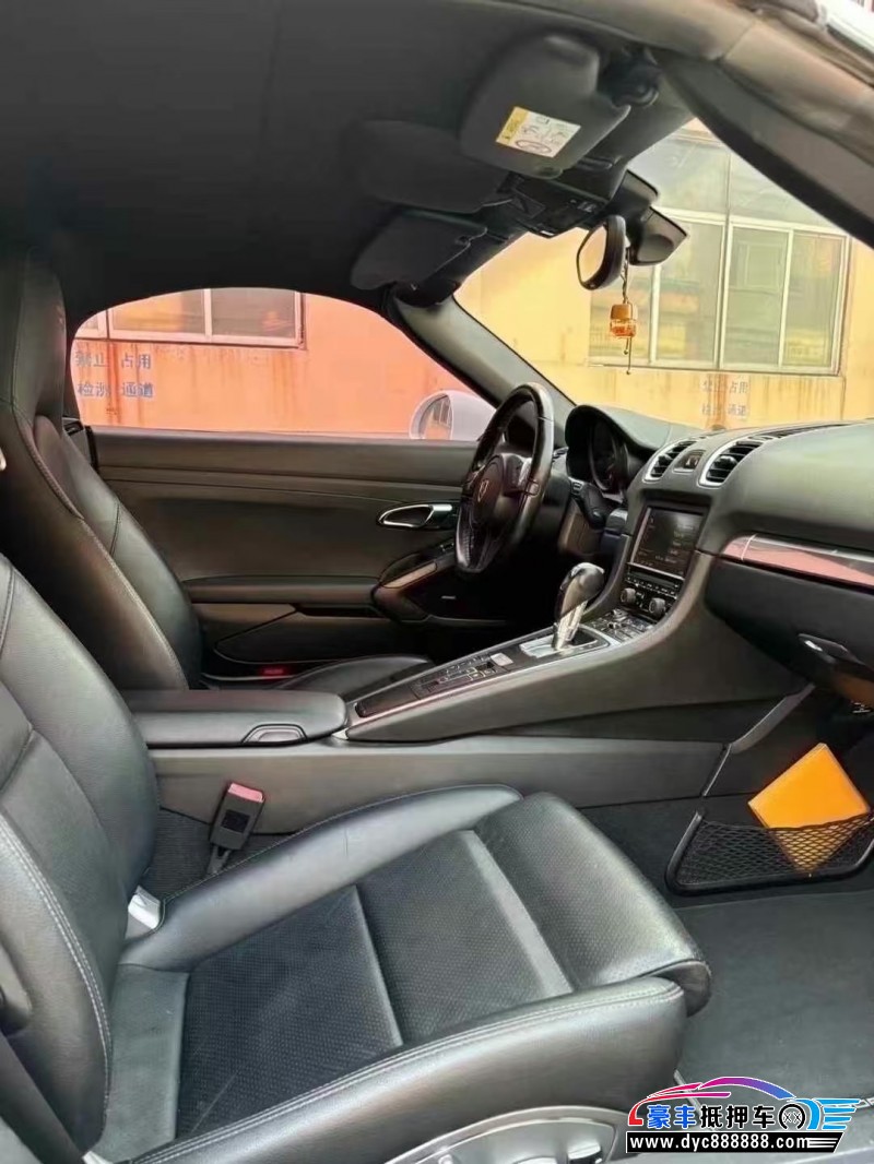 16年保时捷Boxster轿车抵押车出售