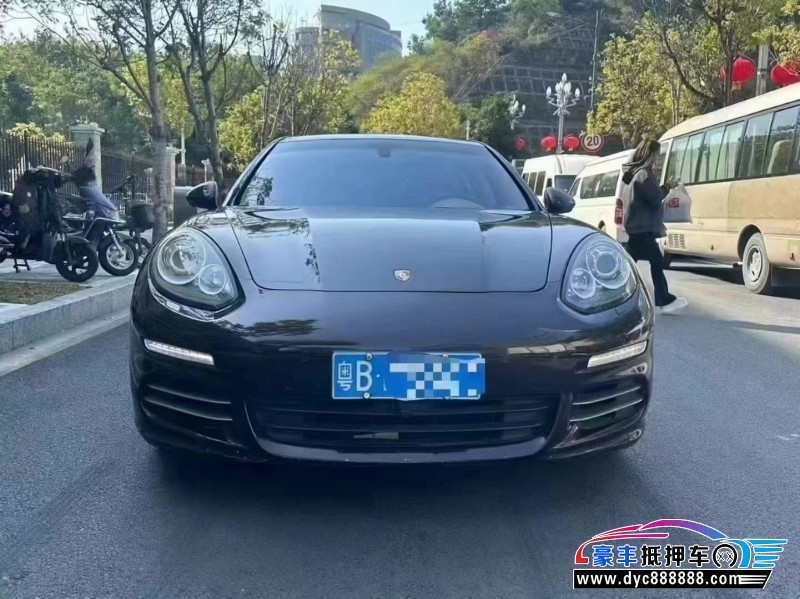 13年保时捷帕纳梅拉轿车抵押车出售