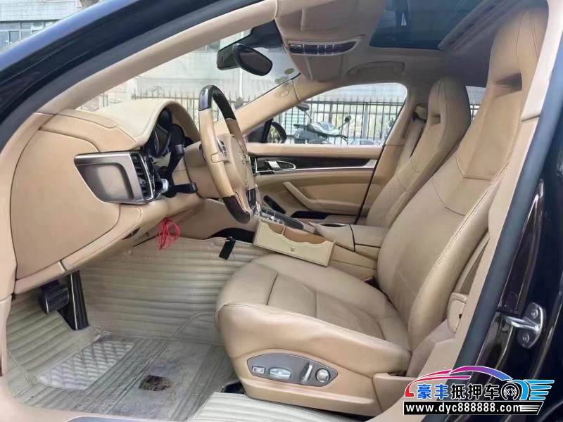 13年保时捷帕纳梅拉轿车抵押车出售