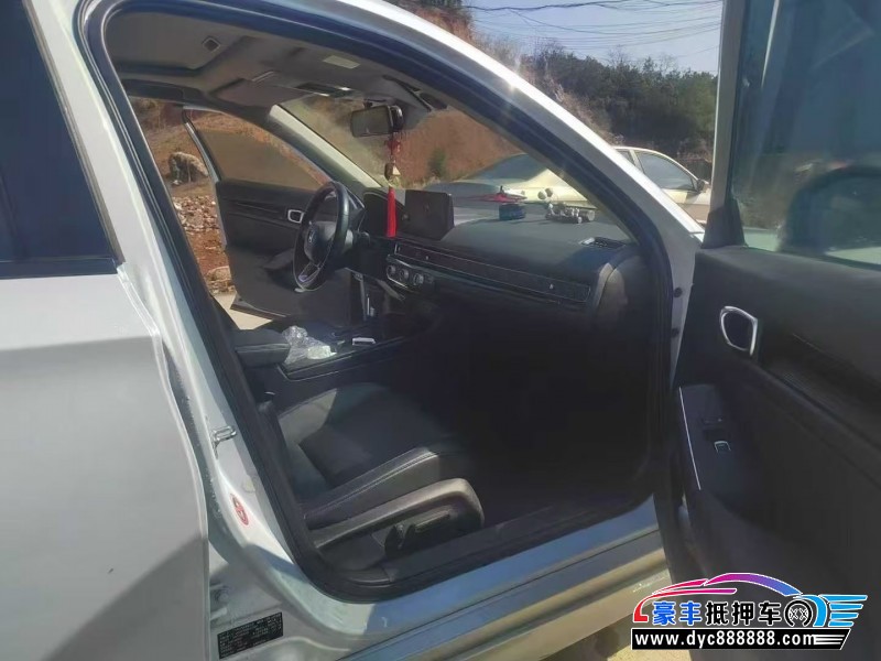 22年本田型格轿车抵押车出售