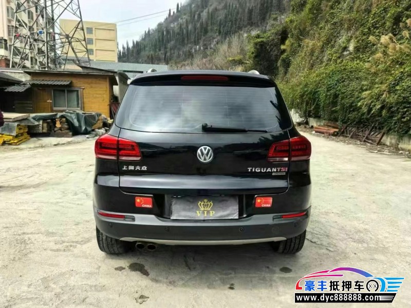 13年大众途观轿车抵押车出售