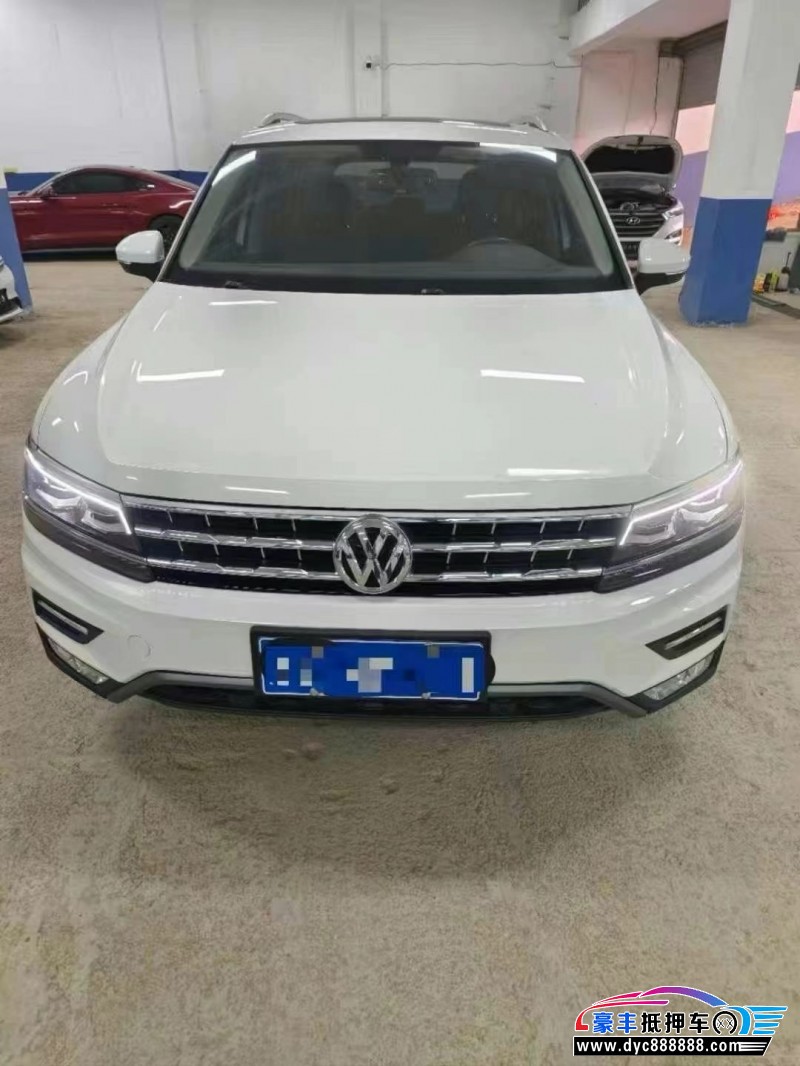 17年大众途观轿车抵押车出售