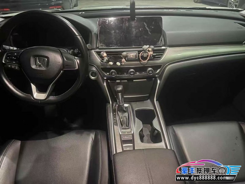 22年本田雅阁轿车抵押车出售