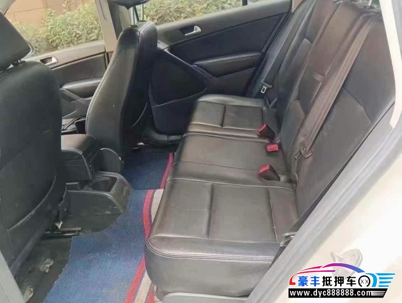 13年大众途观轿车抵押车出售