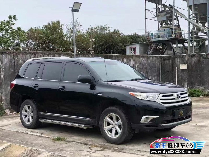 13年丰田汉兰达轿车抵押车出售