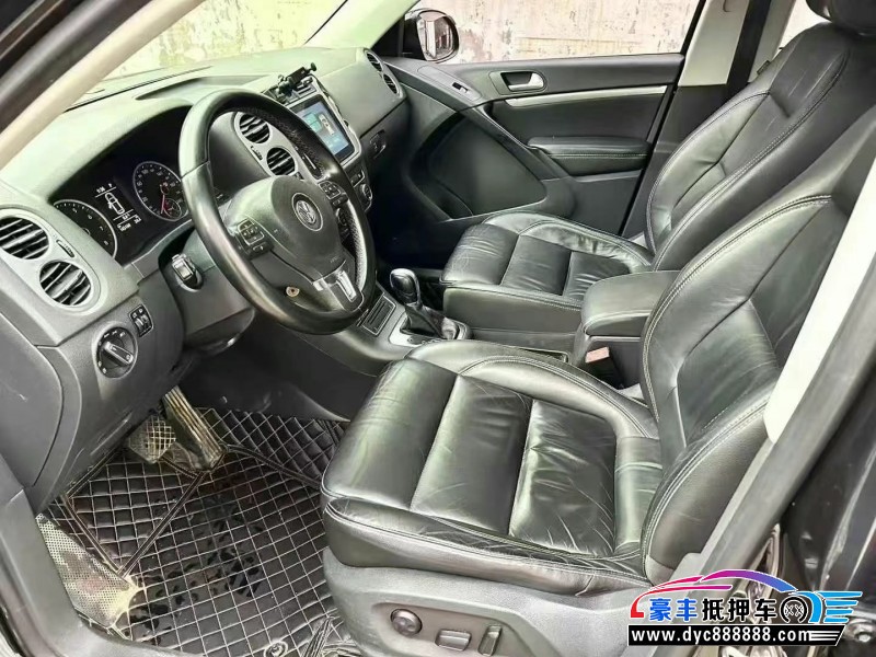 16年大众途观轿车抵押车出售