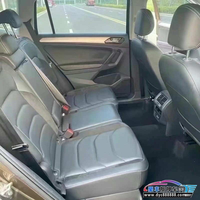 18年大众途观轿车抵押车出售