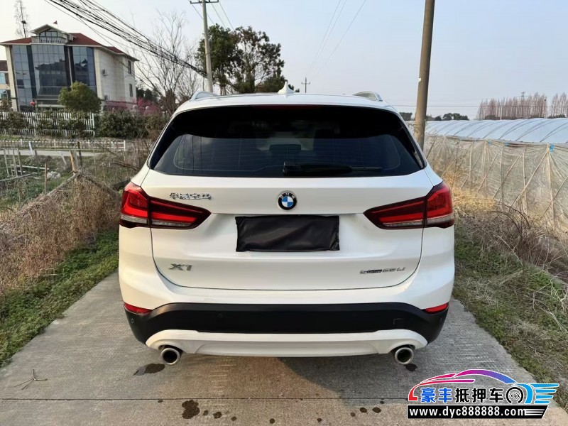 21年宝马X1轿车抵押车出售