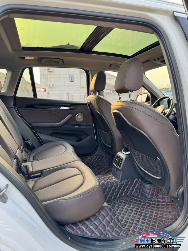 21年宝马X1轿车抵押车出售